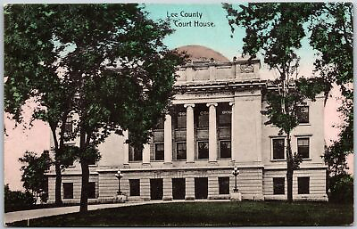#ad Lee County Courthouse Florida Front View of the Building Postcard $8.99