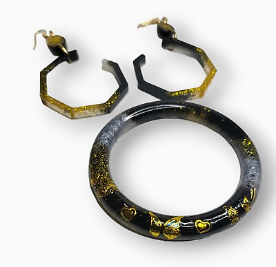#ad Bracelet set with earrings. Butterfly theme. Fine resin. $15.00