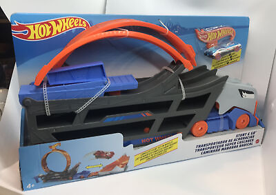 #ad Hot Wheels Playset Stunt n#x27; Go Track Set Loop Launcher amp; Storage Cars New In Box $10.00