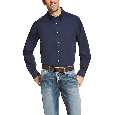 #ad Ariat® Men#x27;s Wrinkle Free Navy Blue Long Sleeve Button Shirt 10020330 $72.95