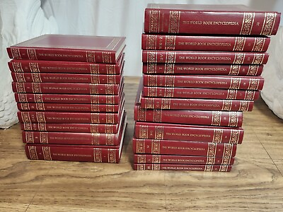 #ad World Book Encyclopedia Complete Set 1986 Excellent Condition $149.00
