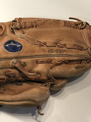 #ad Spalding Competition S Softball Glove 42 5311 RHT $29.96
