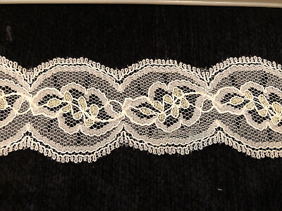 #ad Vintage Double Scalloped Floral Lace Trim Ivory w Yellow 1 1 2” W x 39 YARDS $30.00