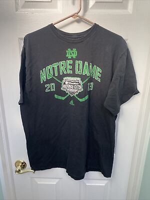 #ad Notre Dame Hockey T Shirt Adidas 2013 Hockey City Soldier Field Size XL 5061 $8.67