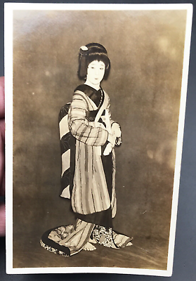 #ad Vintage July 1927 Shiba Japan Geisha Woman Photo 3.5quot; x 5.5quot; $19.99