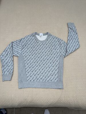 #ad Champion Basic Gray Pullover Crewneck Sweatshirt Size Medium Small Logo $15.00
