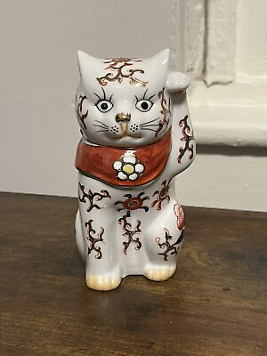 #ad Vintage Maneki Neko Japanese Good Luck Beckoning Hand Painted Cat Figurine $70.00
