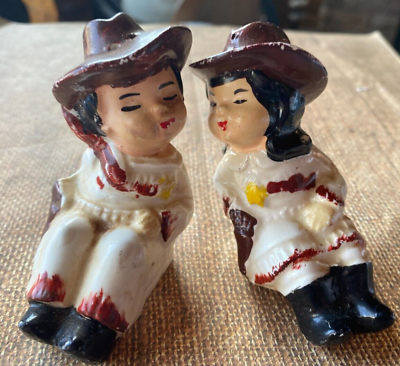 #ad Vintage Kissing Cowboy Cowgirl Shelf Sitter Salt amp; Pepper Shakers Artmark Japan $12.99