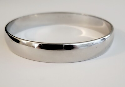 #ad Monet Silver Tone Bangle Bracelet Shiny Finish Fits Average to Small Wrist $12.00
