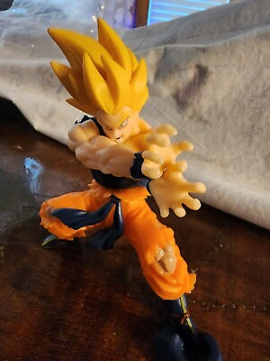 #ad Dragon Ball Z Goku SSJ Anime Movie Series Action Figure Toys Box Damaged $8.50