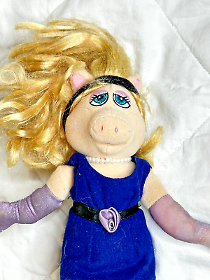 #ad MISS PIGGY The Muppets 9quot; Plush 2004 Sababa Toys Jim Henson Disney Muppet Show $9.00