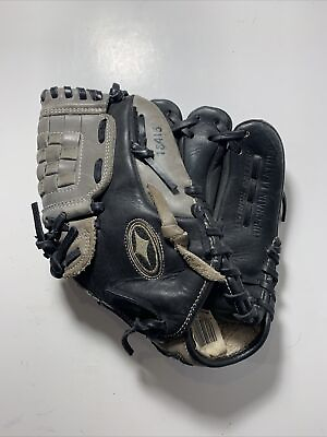 Spalding Baseball Glove Size 11.5” 18415 $15.00