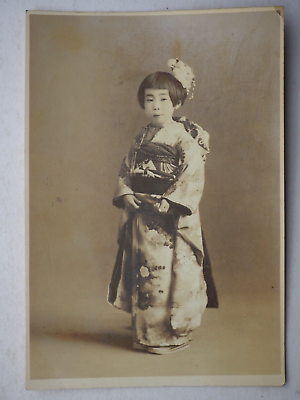 #ad Vintage photo 1930s 1940s Japanese girl Ey9665 $6.98