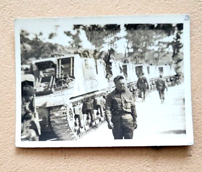 #ad US Soldier in Uniform Korean War Equipment Tanks Original Military 1951 Photo $26.40