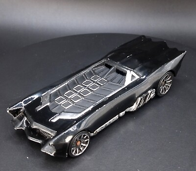 #ad Hot Wheels ☆ Batman ☆ Y5155 DC Universe Character Cars 2014 Mattel $5.00